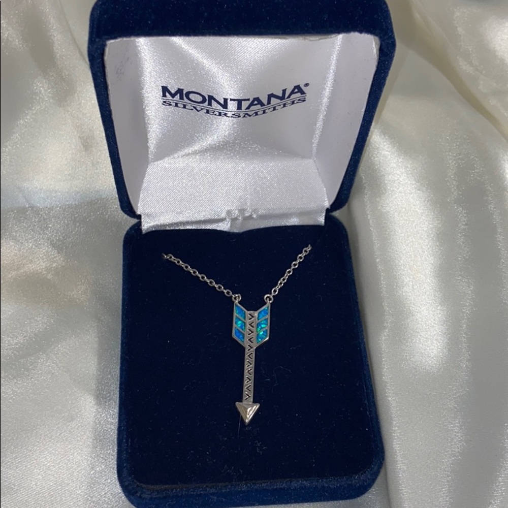 Silver Arrow necklace